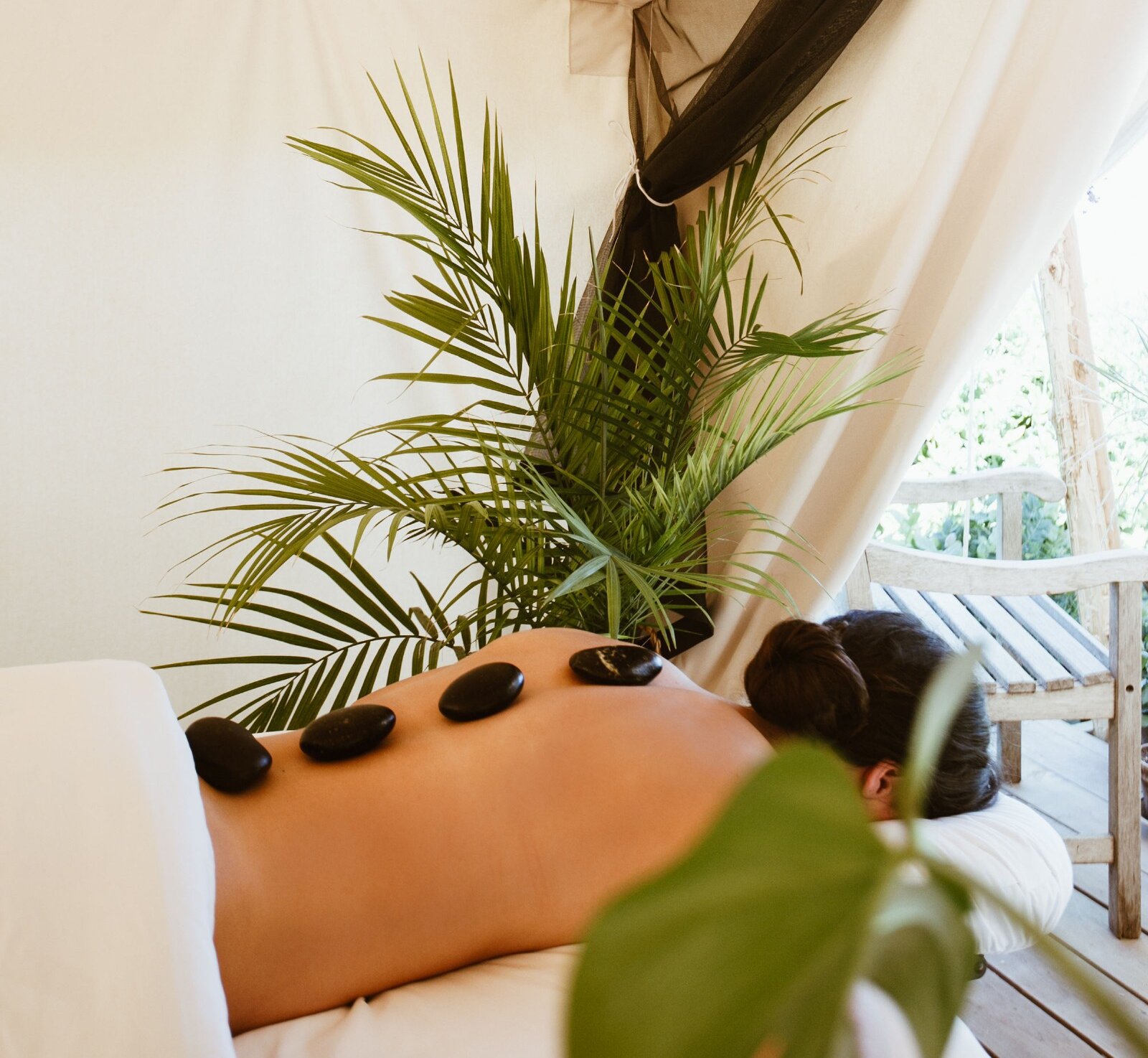 Spa stones therapy